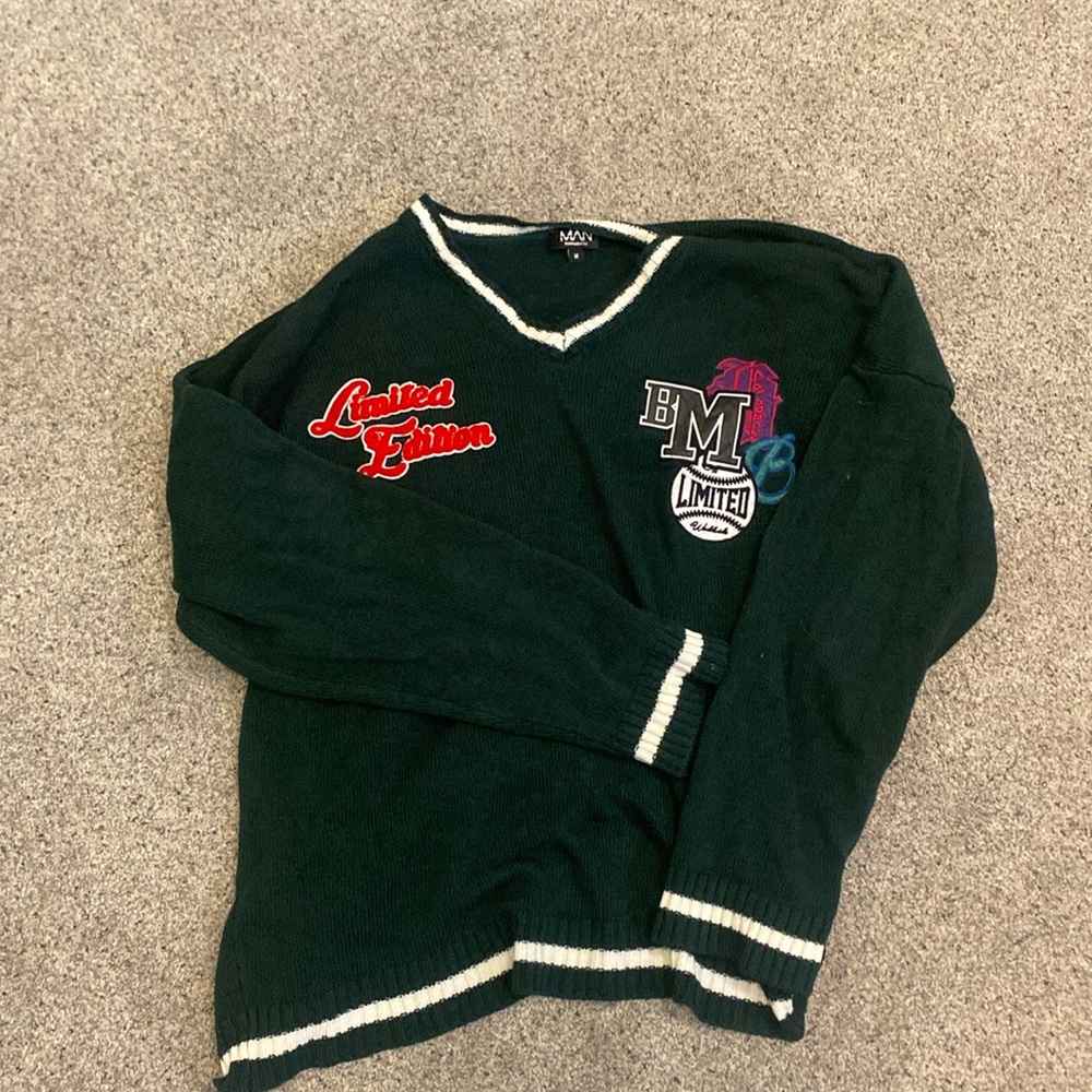 boohooman green sweater